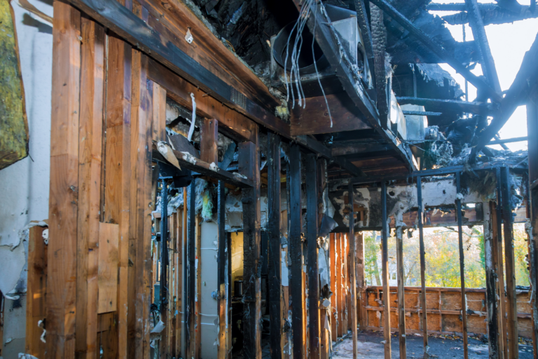 How to Deal with Insurance Adjuster After a House Fire?